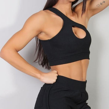 Top feminino para academia confeccionado em gorgurão liso com recorte gota na parte da frente.Não possui bojo. TAMANHO M VESTE BUSTO P ( 86cm a 90cm)Marca:... 